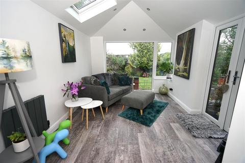 51 Avonhead Close, Horwich, Bolton, BL6 5QD