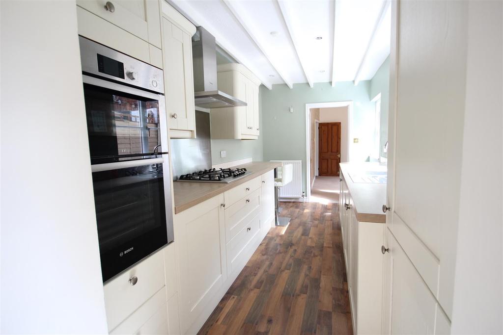Albert Terrace, Beverley 3 bed house £995 pcm (£230 pw)