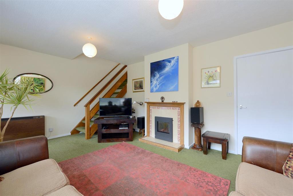 Severn Way, Cressage, Shrewsbury 3 bed semidetached house £225,000
