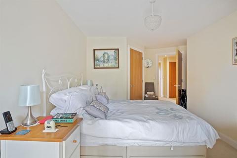 1 bedroom apartment for sale - Lock House, Keeper Close, Taunton, Somerset, TA1 1AX