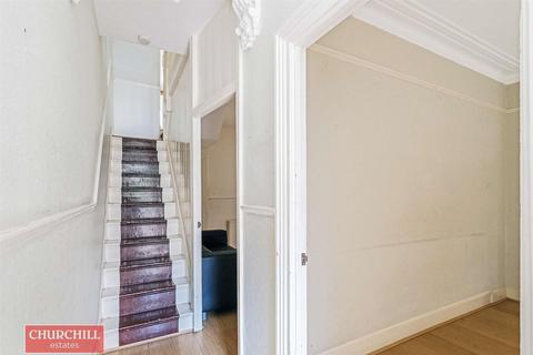 48 Melbourne Road, Walthamstow, London, E17 6LR