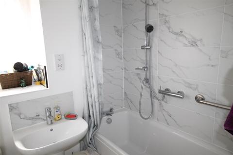 6 Palstra, Shortstown, Bedford, MK42 0WS