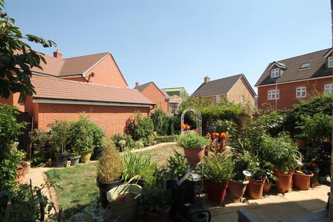 6 Palstra, Shortstown, Bedford, MK42 0WS