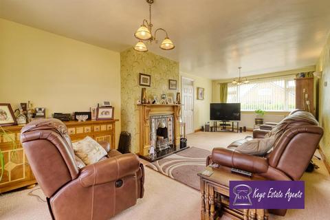 67 Bernard Grove, Stoke-on-trent, ST3 7NZ