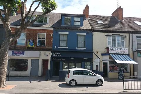 Retail property (high street) to rent, Princes Avenue, Hull, HU5 3QJ