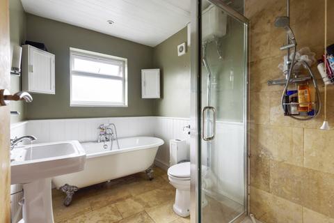 21 Binfield Road, Byfleet, West Byfleet, KT14 7PN