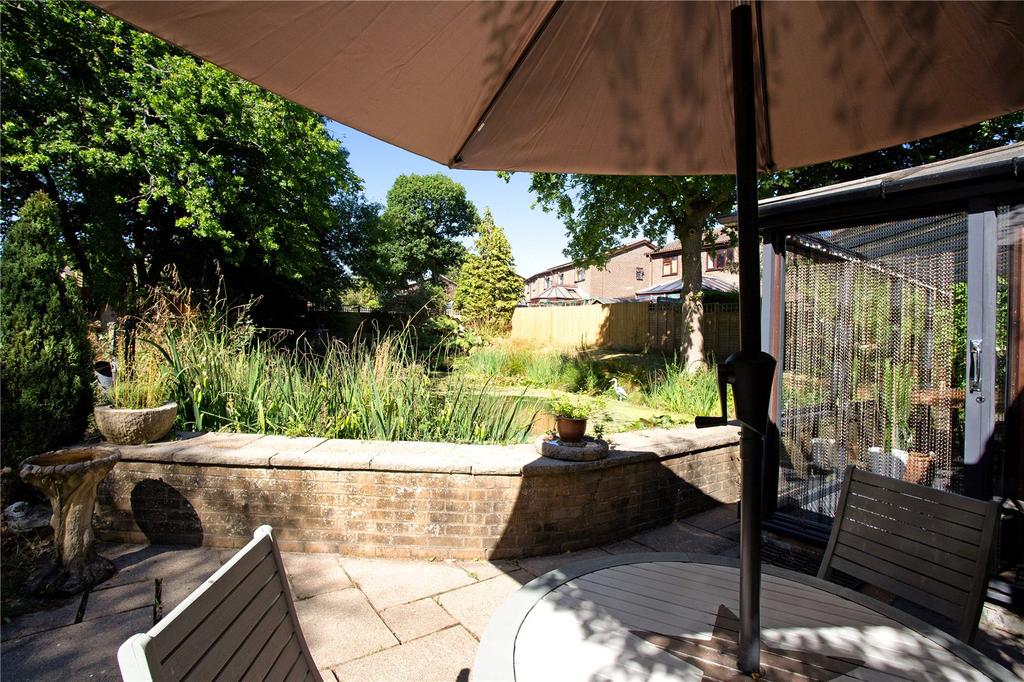 Terrace &amp; Outlook