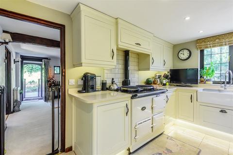 Brackenhill Grove Lane, West Chiltington, Pulborough, RH20 2RD