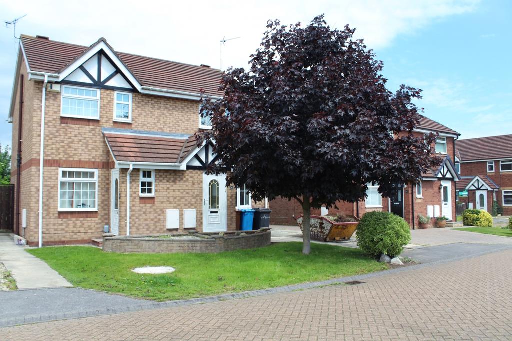 Whitethorn Way, HU8 2 bed semidetached house £650 pcm (£150 pw)