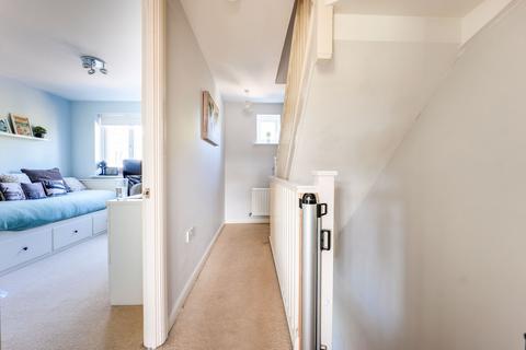 12 Athena Close, Southend-on-sea, SS2 4GL