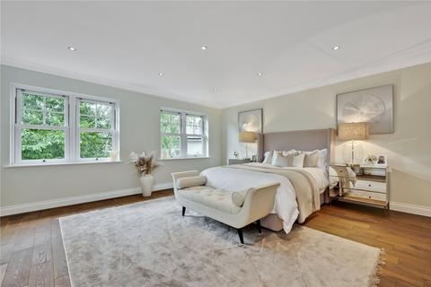 5 bedroom detached house to rent, Ruxley Crescent, Claygate, Esher, Surrey, KT10