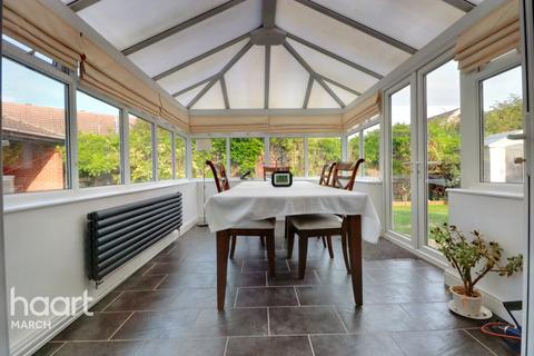 5 bedroom detached house for sale - Cavalry Park, March