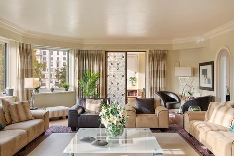 3 bedroom flat for sale - Arlington Street, Mayfair, London, SW1A