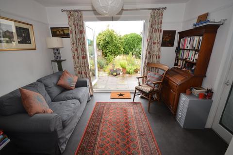 3 bedroom semi-detached house for sale - Roman Road, Salisbury, Wiltshire, SP2