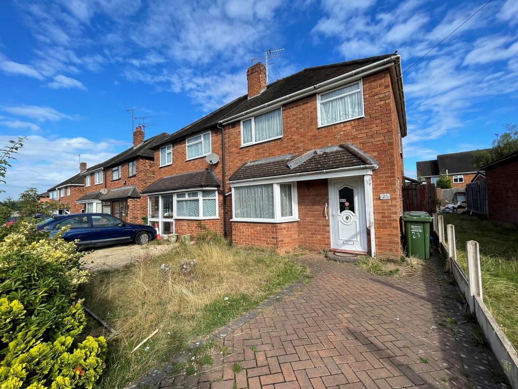 Rosemary Road, Kidderminster... 3 bed semidetached house £39,000