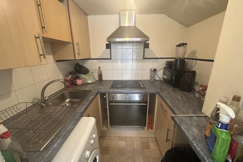 2 bedroom flat to rent, 55-57 Mansfield Road, Nottingham, NG1 3FH