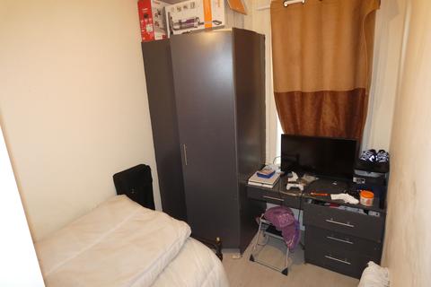 11 Ashfield Terrace, Pelaw, Gateshead, NE10 0YE