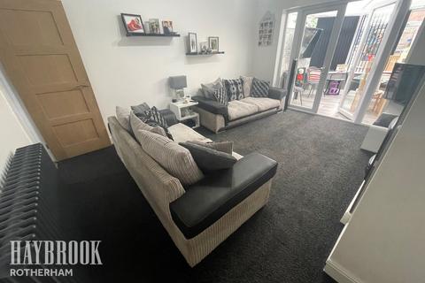13 First Avenue, Rotherham, S65 2RP