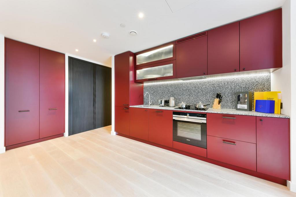Apartment in London - View 3