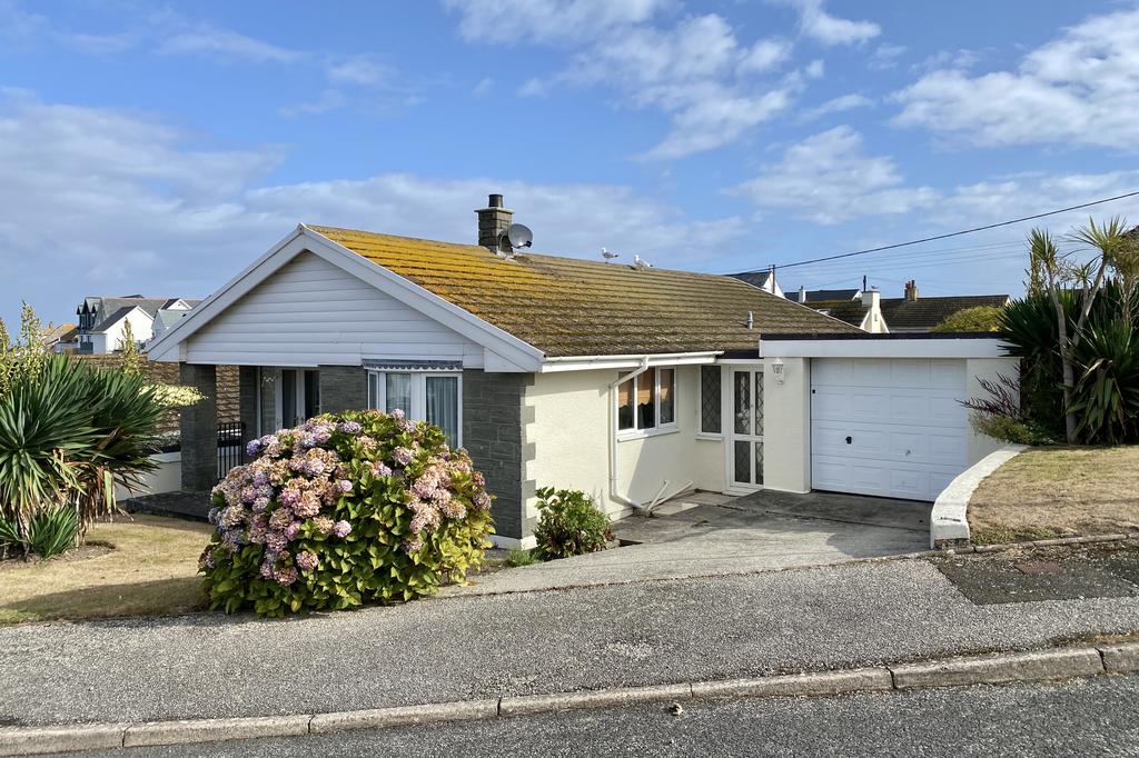 Silvershell Road, Port Isaac PL29 3 bed detached house £450,000