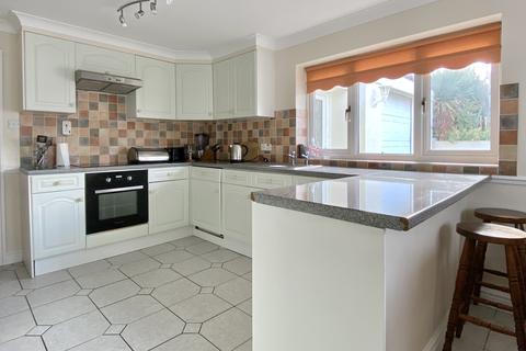 23 Silvershell Road, Port Isaac, PL29 3SN