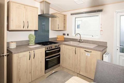 2 bedroom static caravan for sale, Fen Lane, Colchester Essex