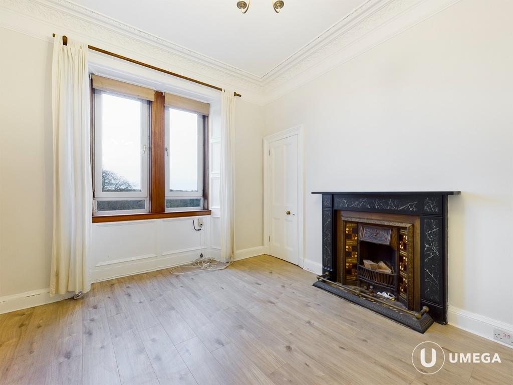 Rodney Street, Canonmills, Edinburgh... 2 bed flat £290,000