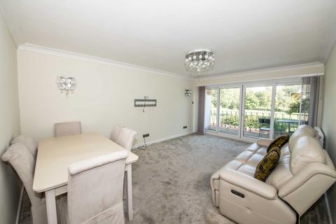 2 bedroom apartment to rent, Standmoor Court, Park Lane, Whitefield