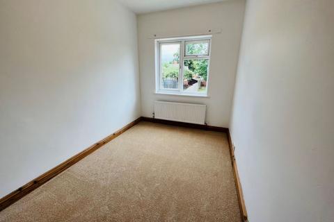 70 Beech Avenue, Northampton, NN3 2JG