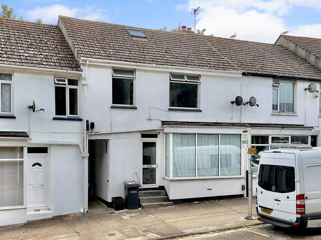 Hawkins Avenue, Chelston, Torquay 1 bed apartment £135,000