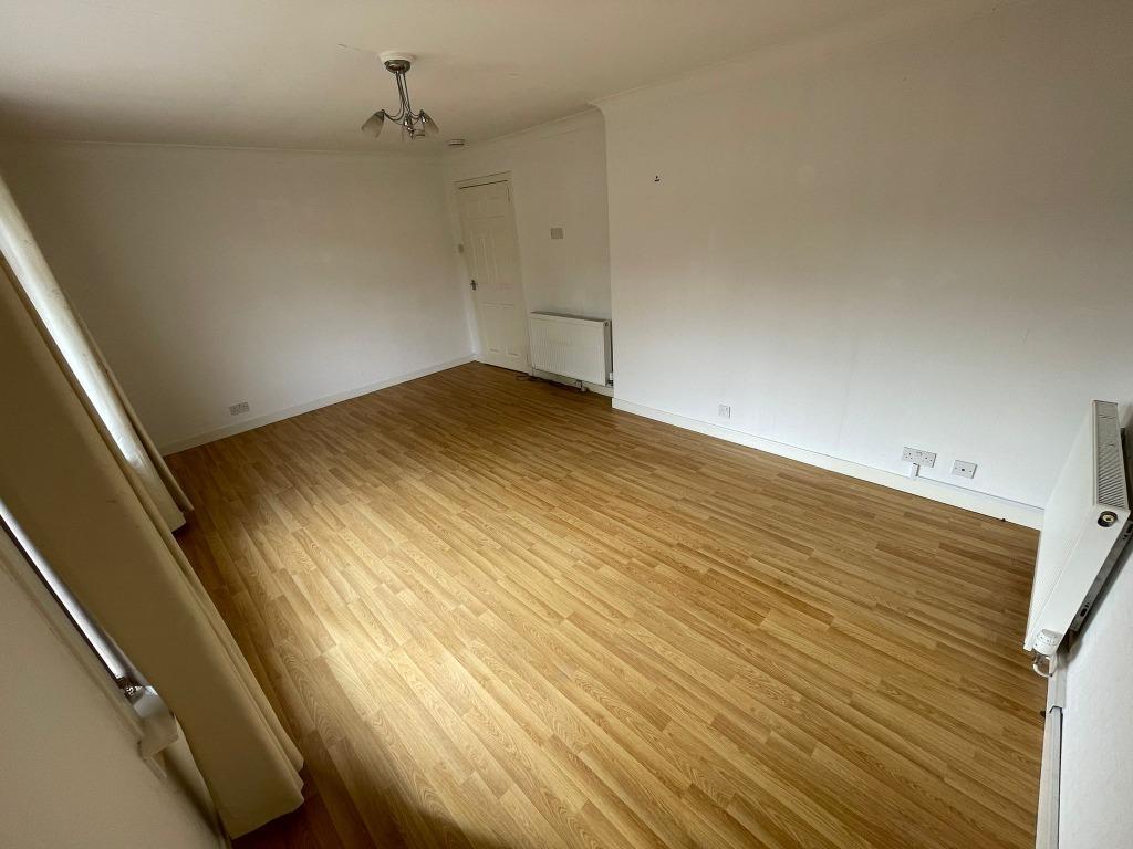 Park Street, Crosshill, Lochgelly, Fife, KY5 1 bed flat £425 pcm (£98 pw)