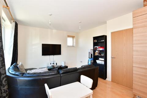 48 Lister Drive, Northfleet, Gravesend, DA11 8FF