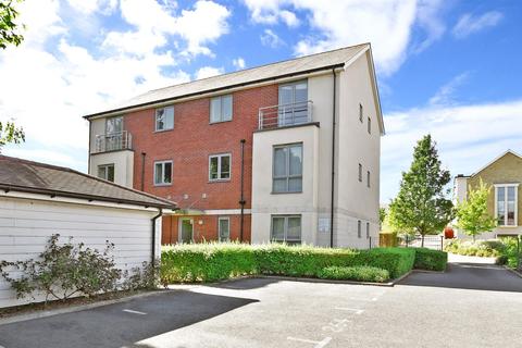48 Lister Drive, Northfleet, Gravesend, DA11 8FF