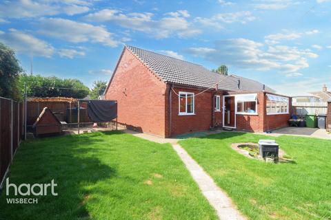2 bedroom bungalow for sale, Isle Bridge Road, Outwell