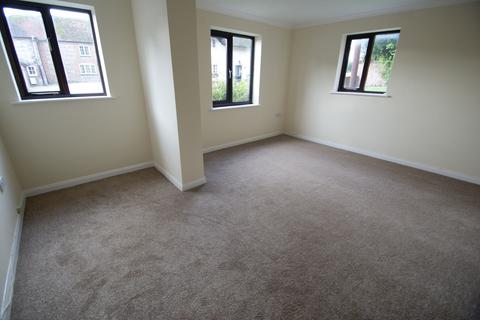 2 bedroom flat to rent, Penny Hill, Collingbourne, SN8