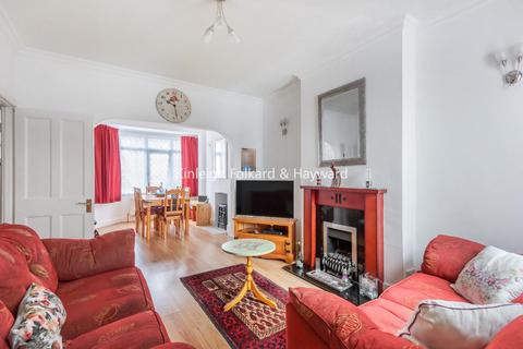 58 White Horse Hill, Chislehurst, BR7 6DJ