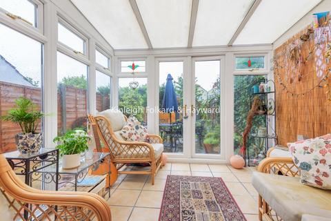58 White Horse Hill, Chislehurst, BR7 6DJ
