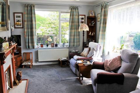 5 Abbotsfield Close, Tavistock, PL19 8EX