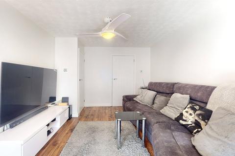 11 Bodiam Close, Pitsea, Basildon, SS13 3RA