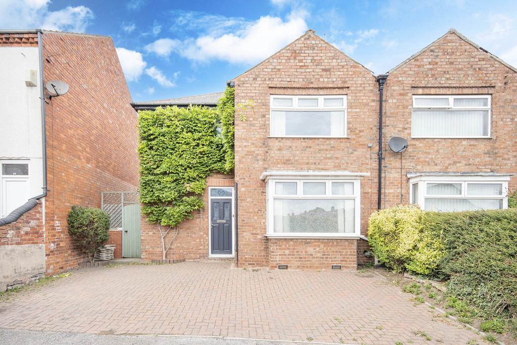 Lincoln Road, Tuxford, Newark 3 bed semidetached house £190,000