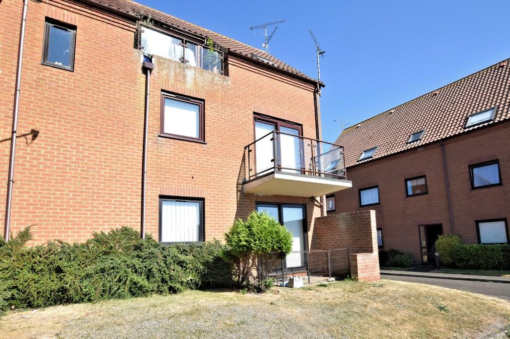 Hunstanton 1 bed apartment for sale £150,000