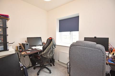 10 Thomas Drive, Killinghall, Harrogate, HG3 2FA