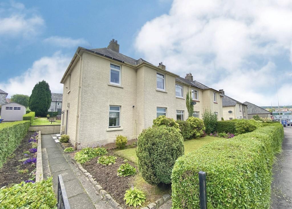 Kilbowie Road, Clydebank, West Dunbartonshire 3 bed flat £113,000