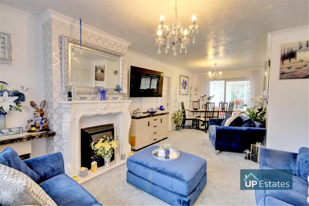 Sandgate Crescent, Coventry 3 bed end of terrace house £275,000