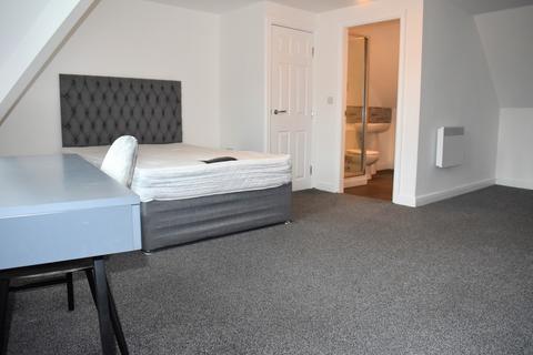 2 bedroom apartment to rent, Carill Drive, Fallowfield, Manchester