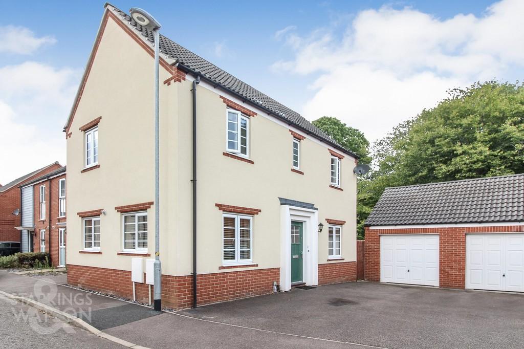 Blackhill Wood Lane, Queens Hill, Costessey 3 bed detached house £270,000