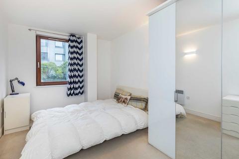 2 bedroom apartment for sale, Assam Street, London, E1