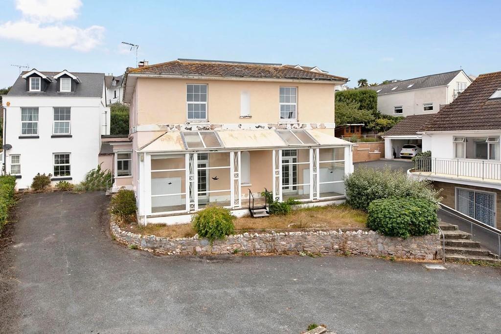 Landscore Road, Teignmouth 6 bed detached house for sale £600,000