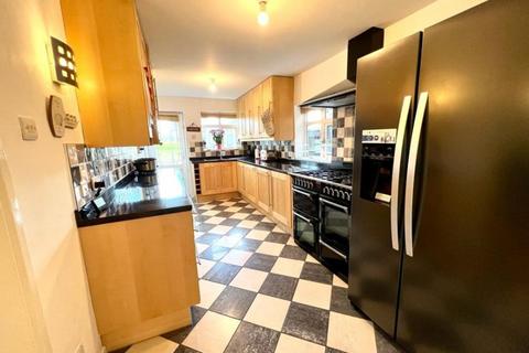 4 bedroom detached house for sale, Kingsdown Road, Burntwood