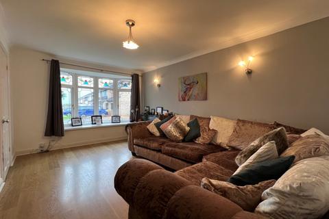 4 bedroom detached house for sale, Kingsdown Road, Burntwood